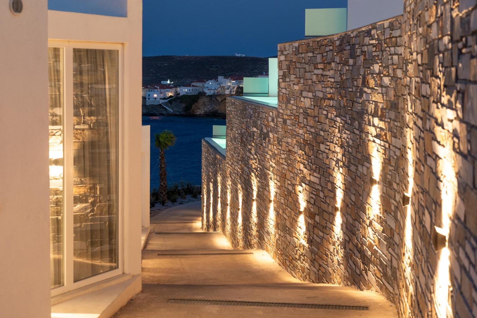 Golden Vista, Beachfront Suites By Explore Andros Екстер'єр фото